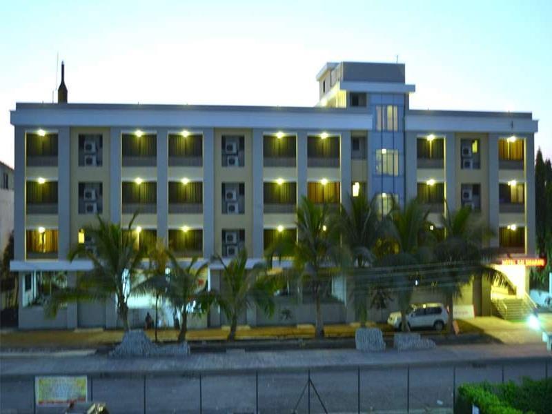 Hotel Sai Smaran Shirdi Bagian luar foto