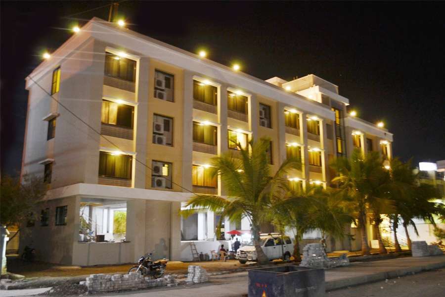 Hotel Sai Smaran Shirdi Bagian luar foto