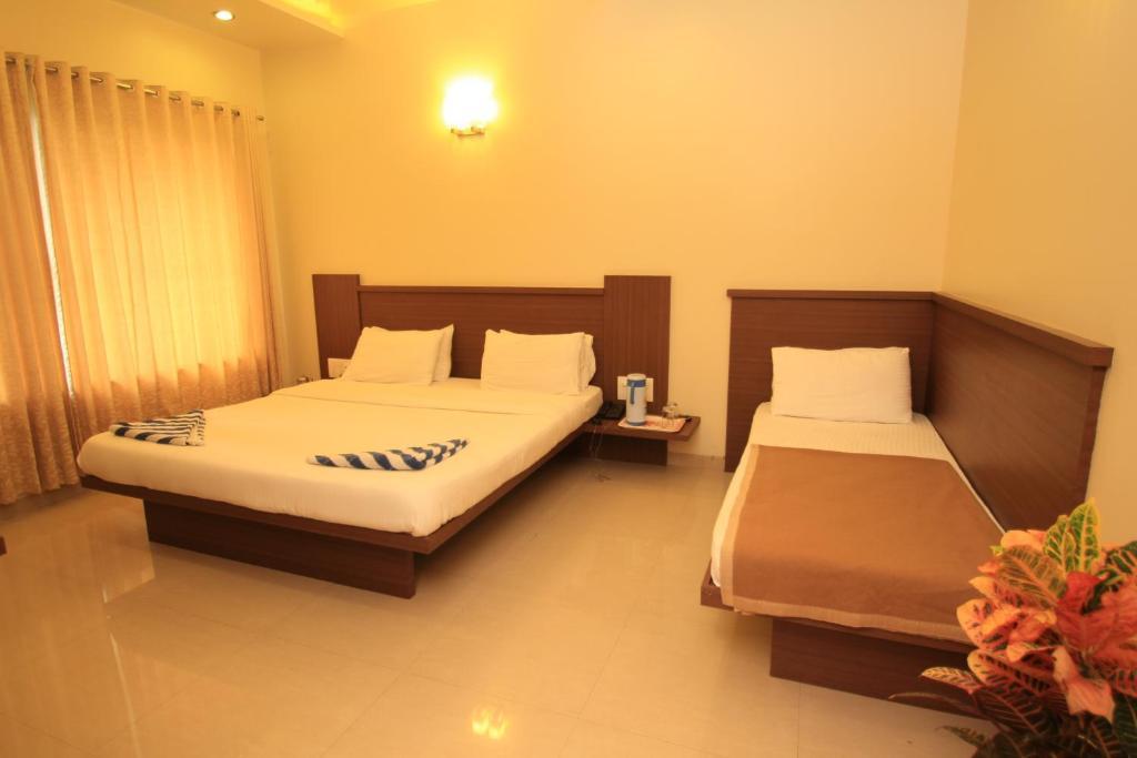 Hotel Sai Smaran Shirdi Ruang foto